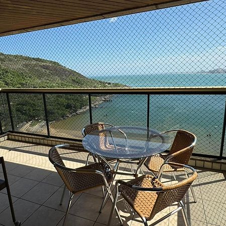 גוארפארי Praia Do Morro - Apt. Canto Nobre, Frente Total Para O Mar, 4 Quartos 1 Vaga De Garagem, 2 Banheiros מראה חיצוני תמונה